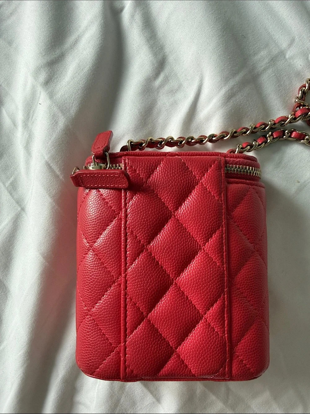 CHANEL Red Quilted Leather Crossbody with Gold Chain